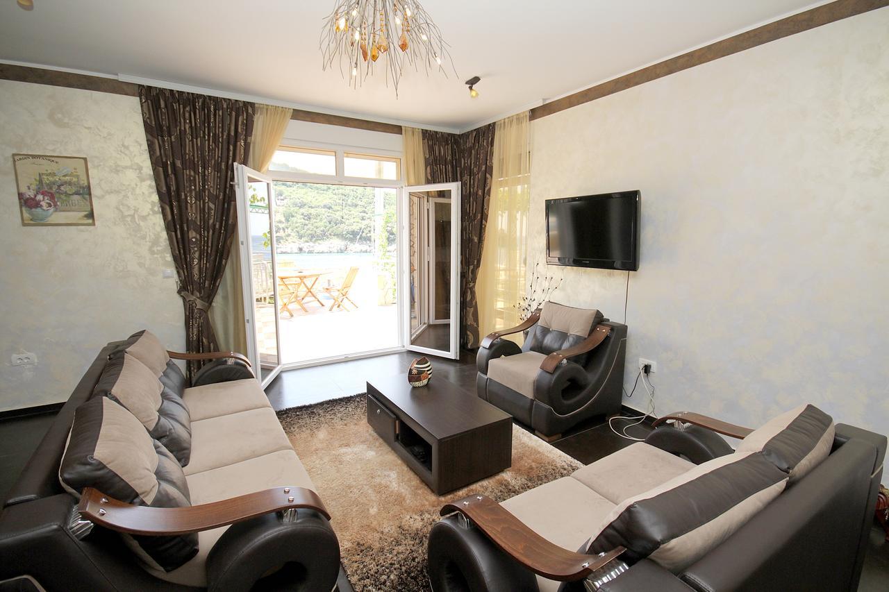 Villa Victoria Hladna Uvala Утьеха Экстерьер фото
